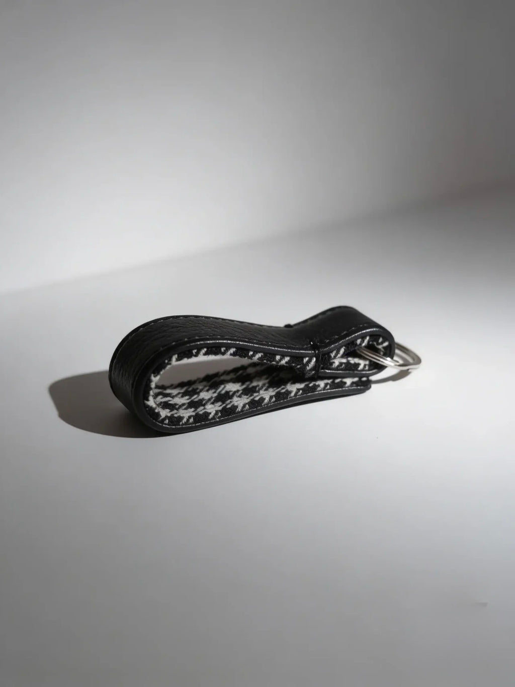 Houndstooth Keychain- Black