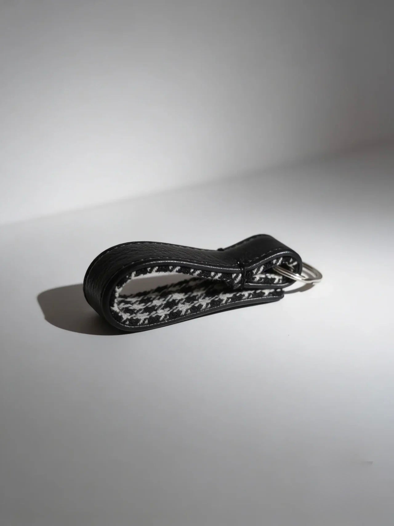 Houndstooth Keychain- Black