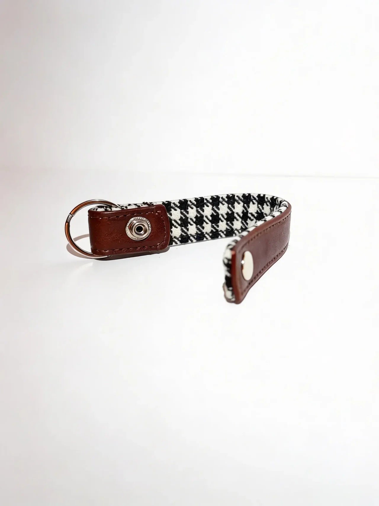 Houndstooth Keychain- Papaya