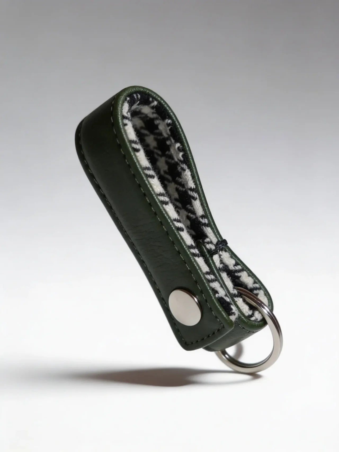 Houndstooth Keychain- Verde